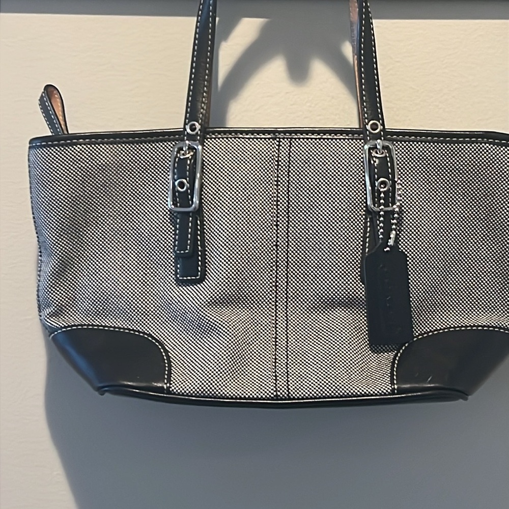 Coach Vintage Black & White Tweed Top Handle Satchel Tote Handbag #9557 - Picture 2 of 15